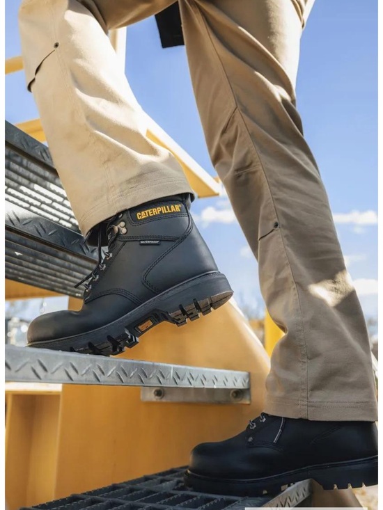 Caterpillar Other - Men’s caterpillar Cat Second Shift Waterproof Soft Toe Work Boot
